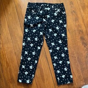 LOFT Women's Black Floral Capris